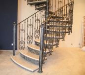 Перила лестниц из металла